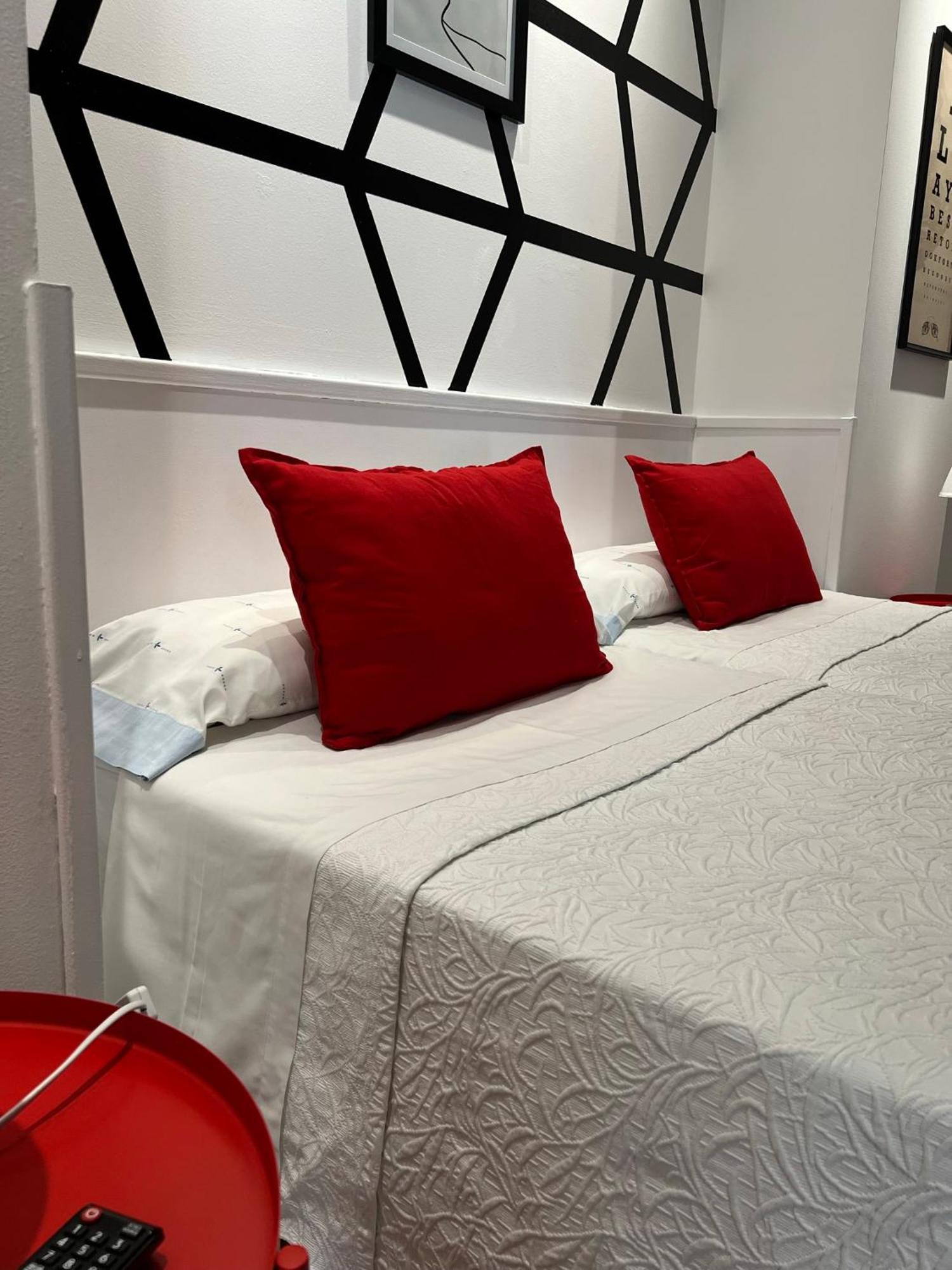 Apartamentos Los Angeles Alcañiz Eksteriør billede