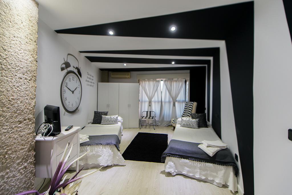 Apartamentos Los Angeles Alcañiz Eksteriør billede