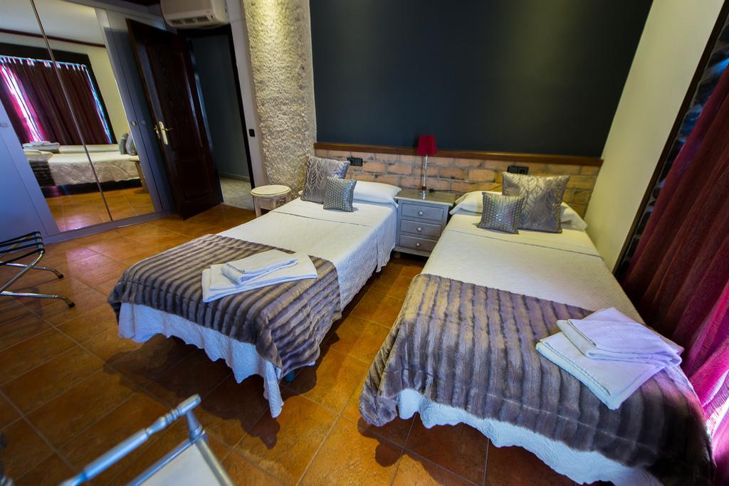 Apartamentos Los Angeles Alcañiz Eksteriør billede