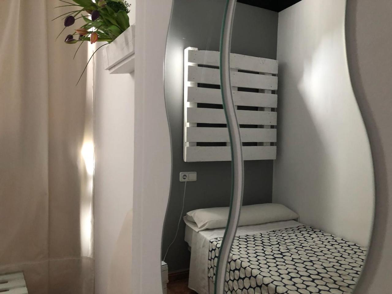 Apartamentos Los Angeles Alcañiz Eksteriør billede